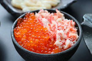 蟹３００ｇ／いくら２５０ｇ丼